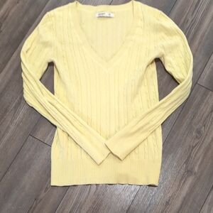 Old Navy Yellow V-Neck Sweater XS
